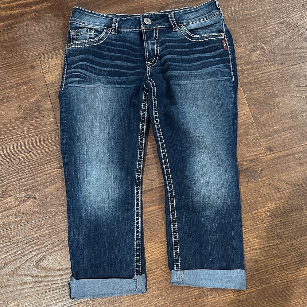 Silver suki capri   Like new shape